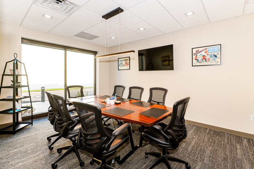 More Photos Of 810 Pendleton St, Greenville Office For Lease