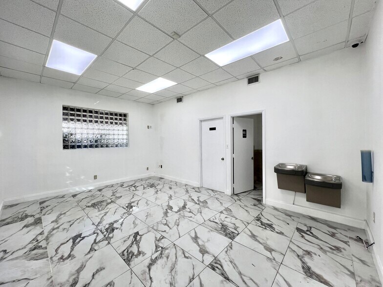 More Photos Of 4908 SW 8th St, Miami Medical For Lease