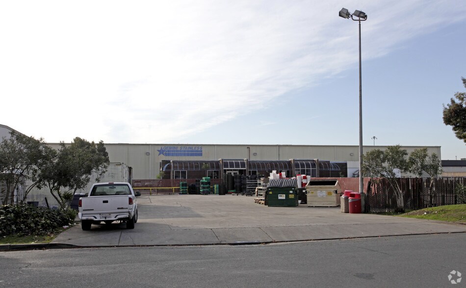 More Photos Of 1730 Sabre St, Hayward Unknown For Lease