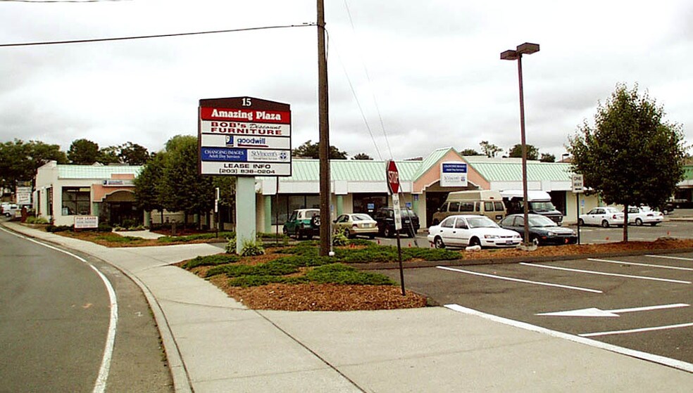 More Photos Of 15 Cross St, Norwalk Unknown For Lease