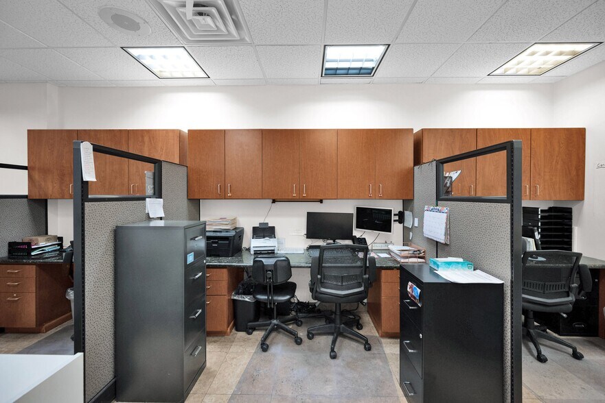 More Photos Of 8404 E Shea Blvd, Scottsdale Medical For Lease