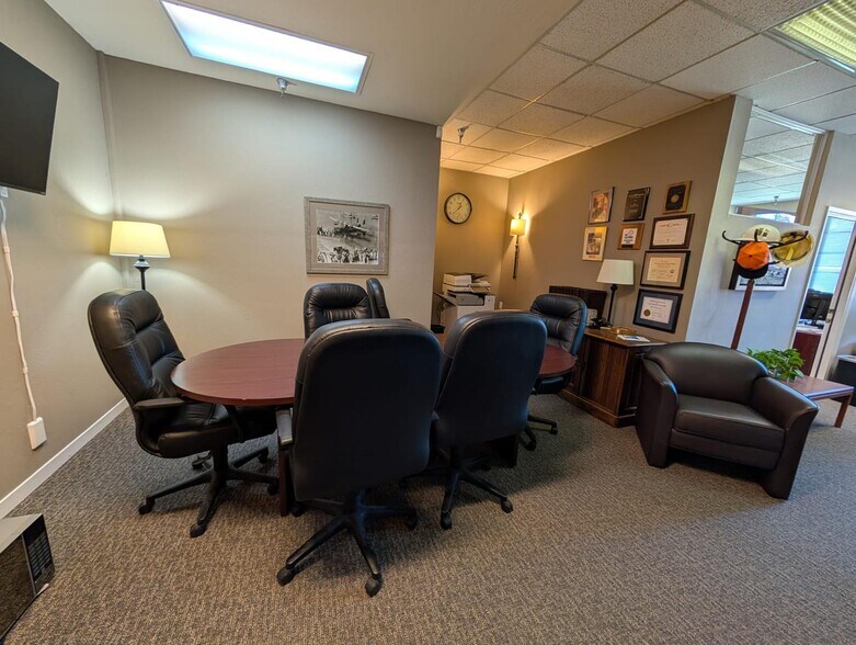 More Photos Of 2236 Mariner Square Dr, Alameda Office Residential For Sale