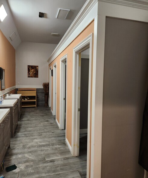 More Photos Of 1709 E 38th St, Indianapolis Lodge Meeting Hall For Sale