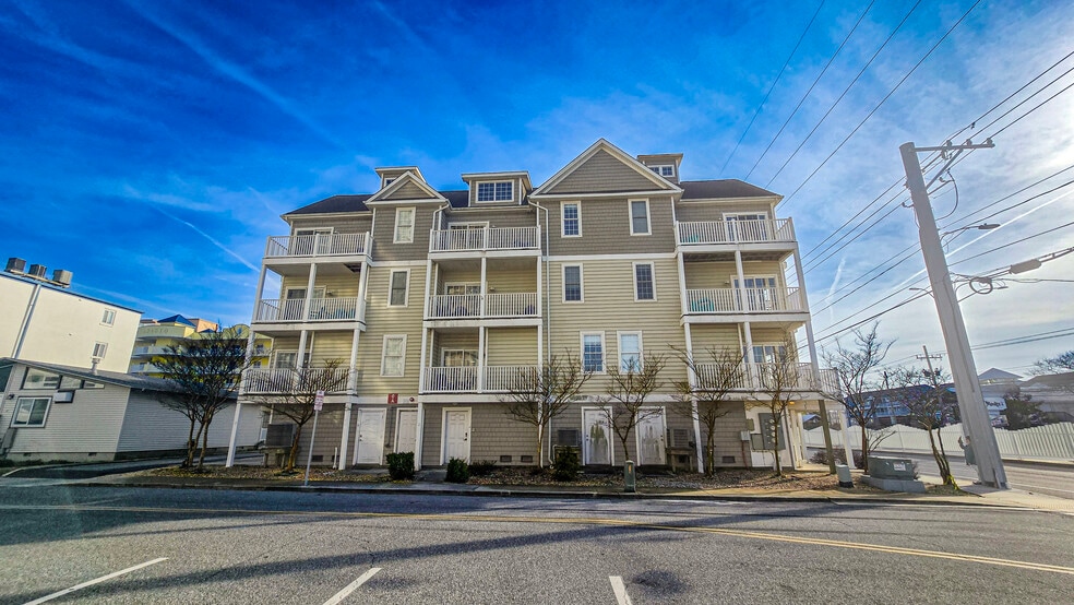 More Photos Of 5906-5908 Coastal Hwy, Ocean City Apartments For Sale