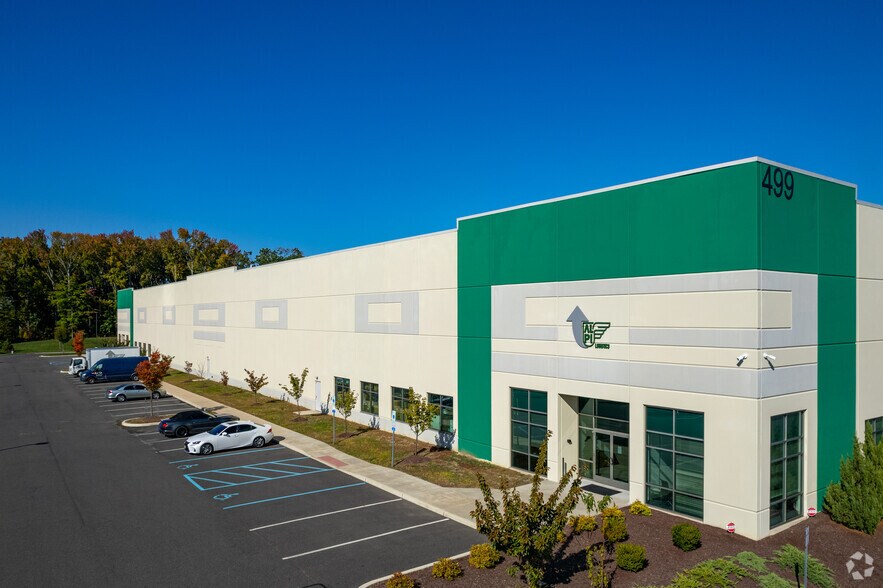 Primary Photo Of 499 Commerce Dr, Burlington Township Warehouse For Lease