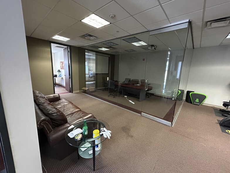 More Photos Of 2800 Hitchcock Ave, Downers Grove Manufacturing For Sale