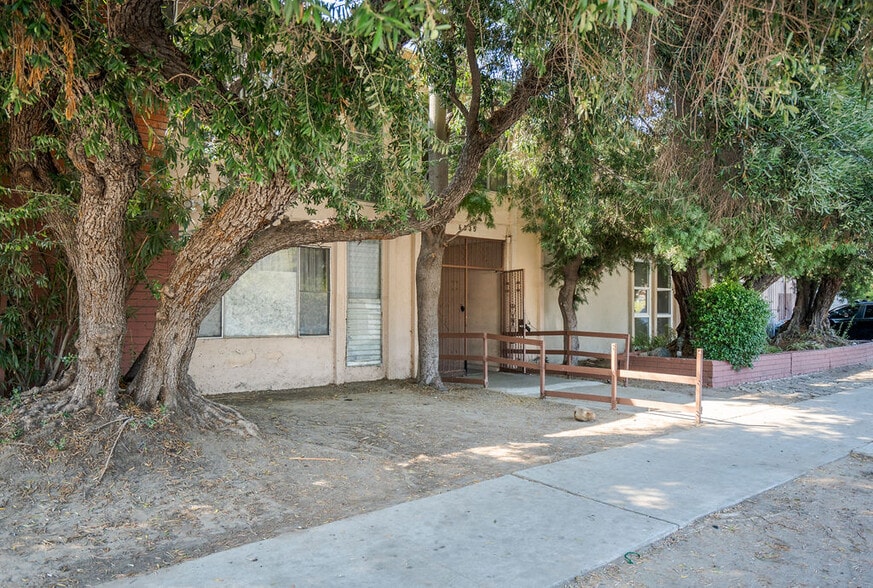 More Photos Of 6535 Fulton Ave, Van Nuys Apartments For Sale