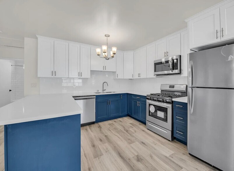 More Photos Of 614 S Myrtle Ave, Inglewood Apartments For Sale