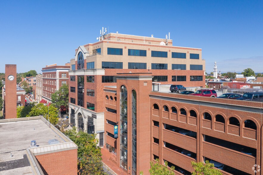 More Photos Of 30 W Patrick St, Frederick Office Residential For Lease