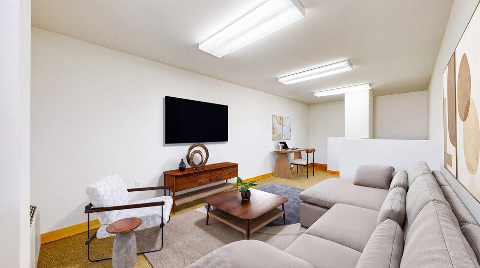More Photos Of 200 12th St SW, Loveland Warehouse For Sale