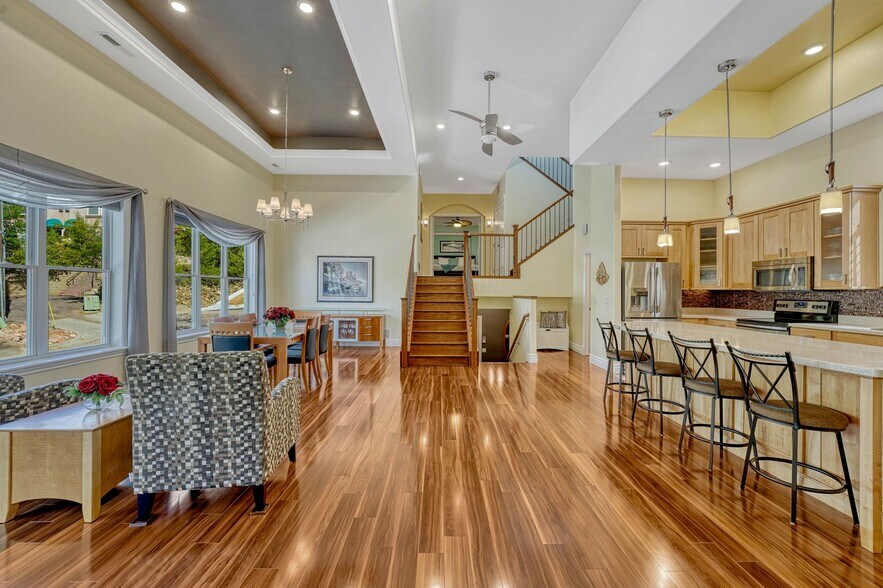 More Photos Of 2532 W Colorado Ave, Colorado Springs Storefront Retail Office For Sale