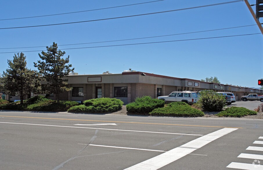 More Photos Of 397-399 Greg St, Sparks Light Distribution For Lease
