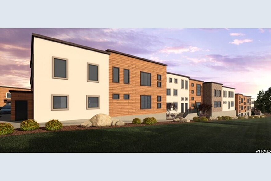 More Photos Of 4554 Forestdale Dr, Park City Light Distribution For Lease