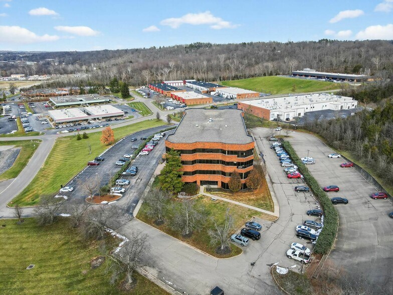 More Photos Of 400 TechneCenter Dr, Milford Office For Sale
