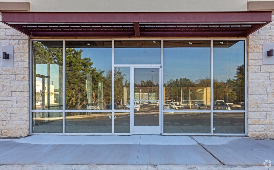 More Photos Of 440 W Whitestone Blvd, Cedar Park Unknown For Lease