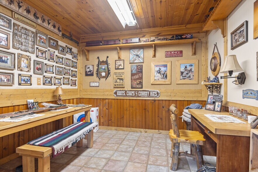 More Photos Of 8970 Millbrook Rd, Newark Land For Sale