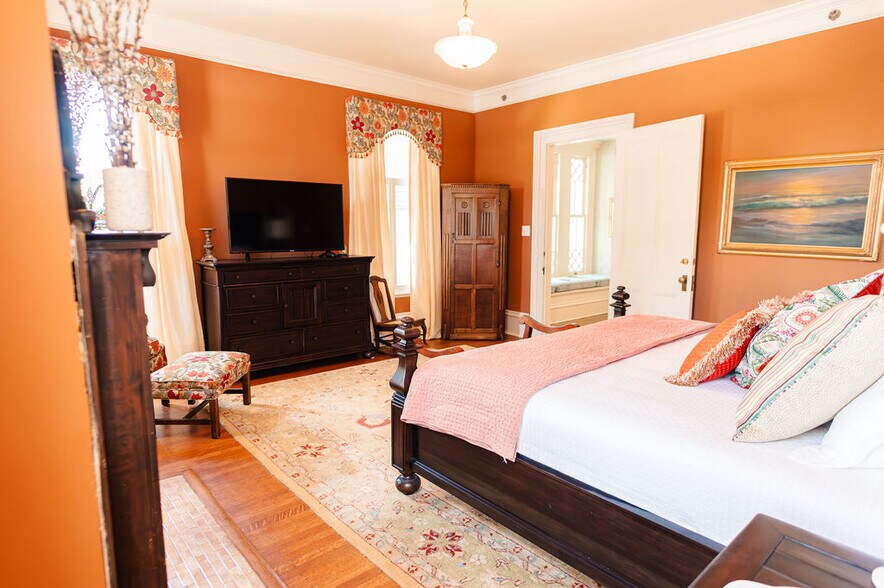 More Photos Of 120 E Liberty St, Sumter Specialty For Sale