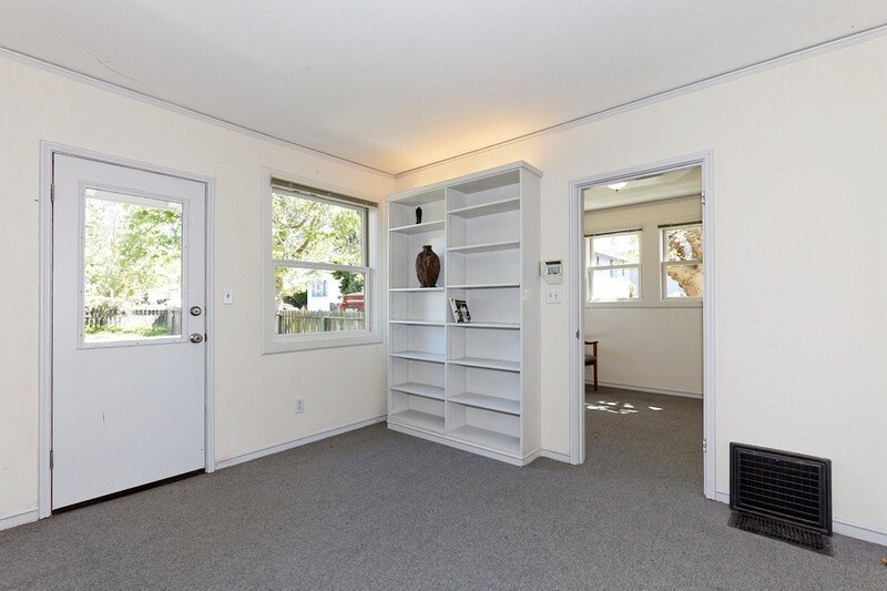 More Photos Of 2931 MacDonald Ave, Richmond Office Residential For Sale