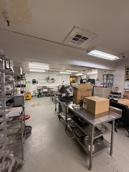 More Photos Of 1716 W Main St, Mesa Restaurant For Sale