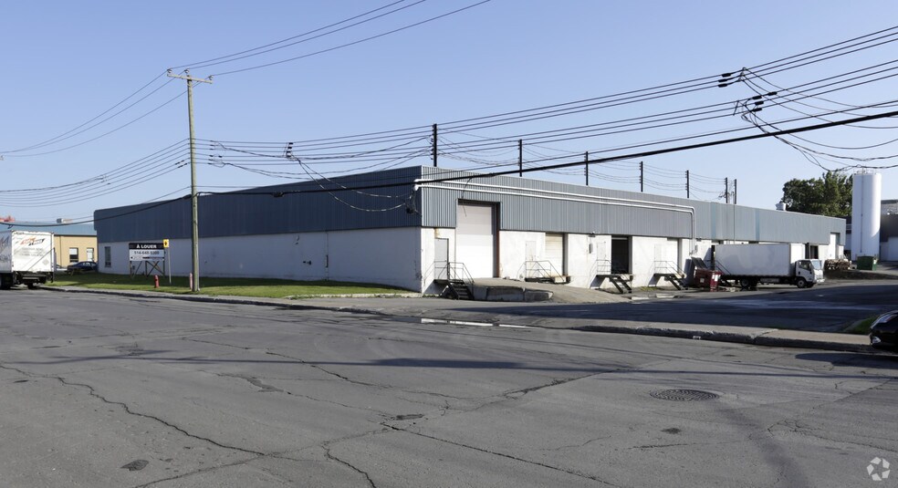 More Photos Of 7950-7980 Rue Saint-Alfred, Anjou Warehouse For Lease