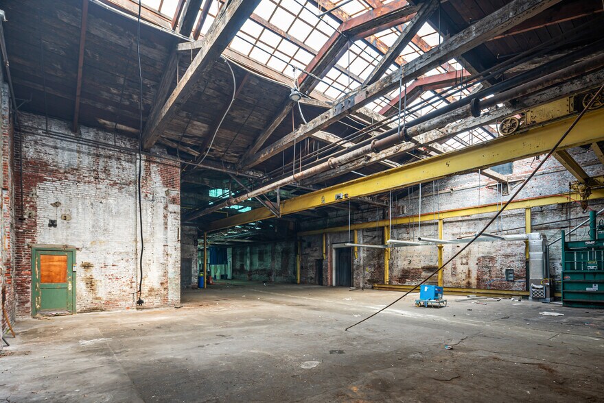 More Photos Of 3100-3104 N 17th St, Philadelphia Industrial For Sale