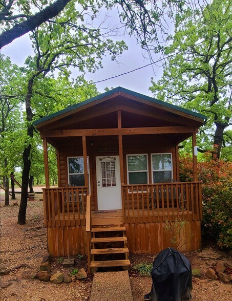 More Photos Of 180 Private Road 1735, Chico Marina For Sale
