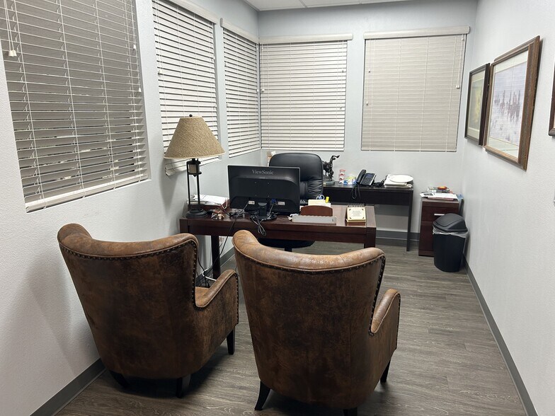 More Photos Of 7305 S Pecos Rd, Las Vegas Medical For Lease