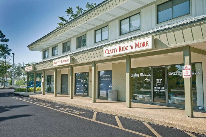 More Photos Of 12733-12795 W Forest Hill Blvd, Wellington Unknown For Lease