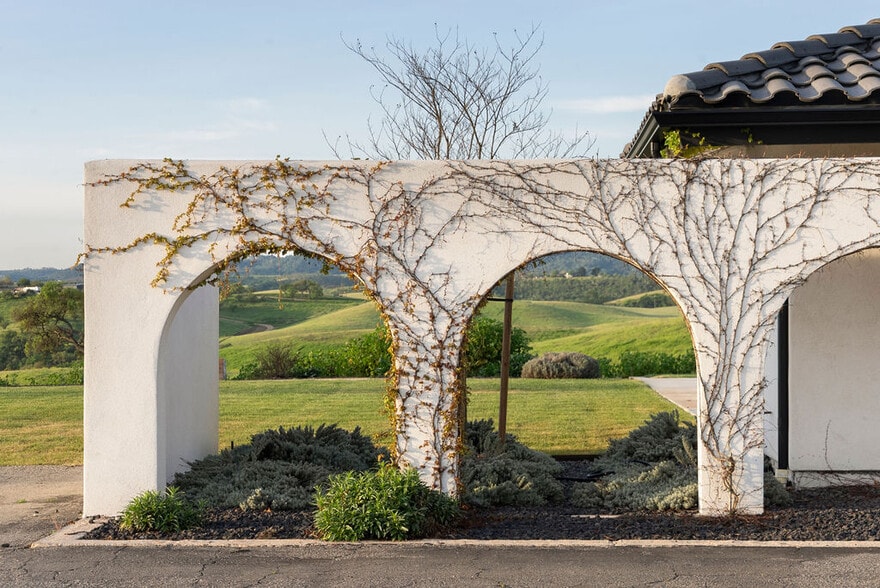 More Photos Of 35 Wellsona Rd, Paso Robles Specialty For Sale