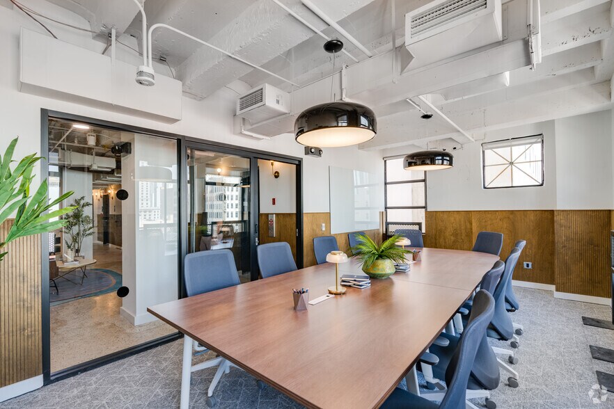 More Photos Of 117 NE 1st Ave, Miami Office For Lease