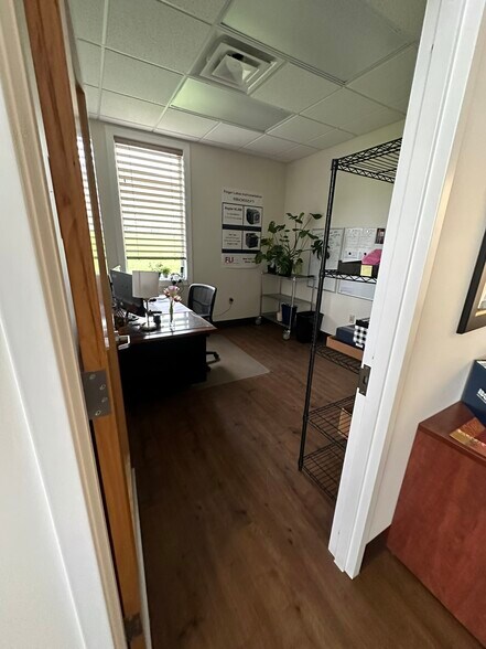 More Photos Of 1250 Rochester St, Lima Light Manufacturing For Lease