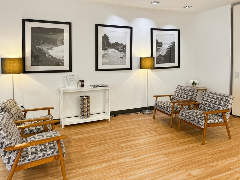 More Photos Of 1902 Wright Pl, Carlsbad Coworking Space