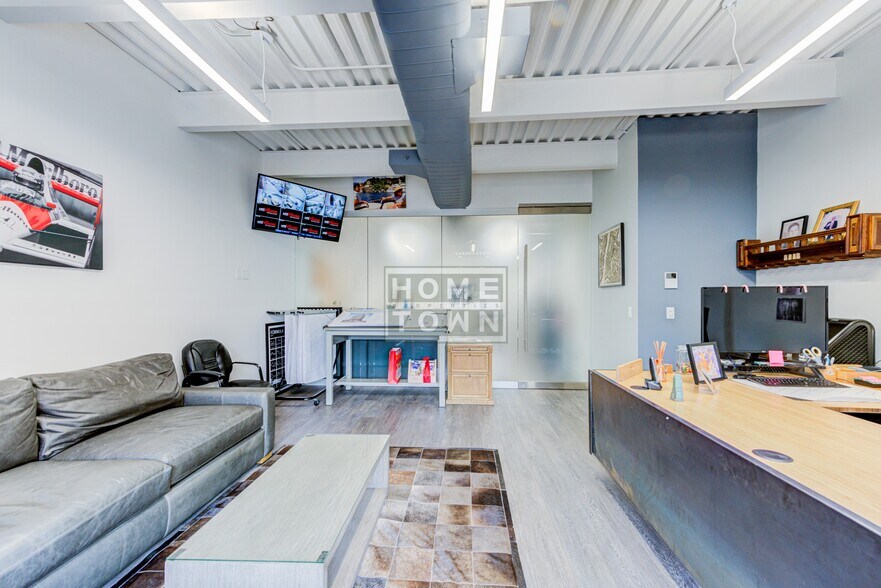 More Photos Of 264 49th St, Brooklyn Flex For Sale