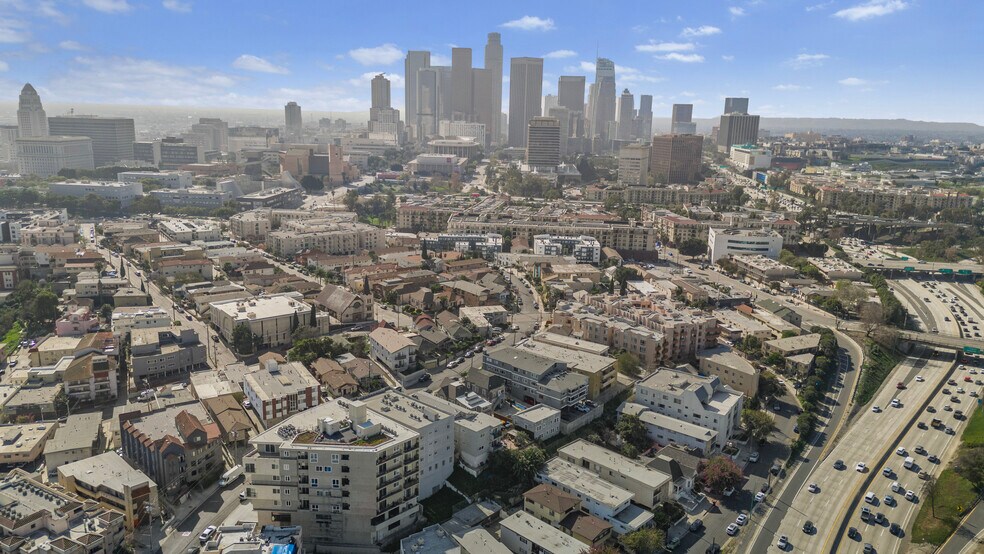 More Photos Of 845 Bunker Hill Ave, Los Angeles Apartments For Sale