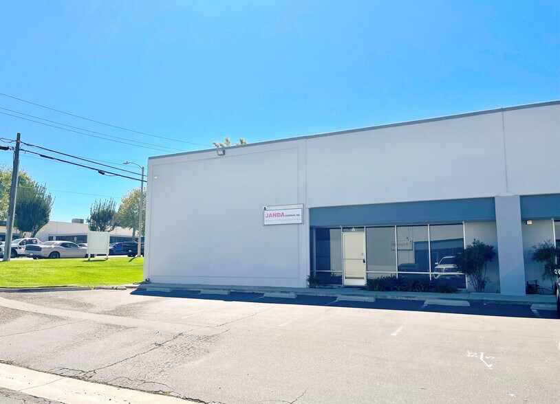 More Photos Of 226 N Sherman Ave, Corona Light Distribution For Lease