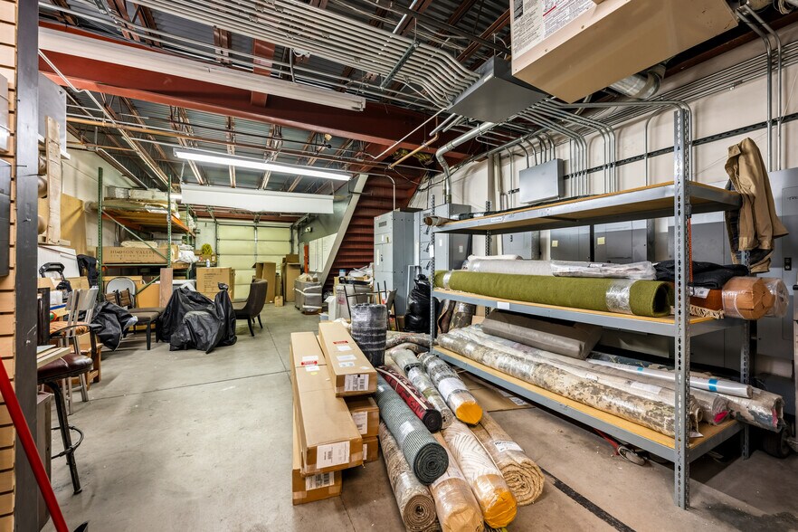 More Photos Of 475 S Broadway St, Denver Freestanding For Sale