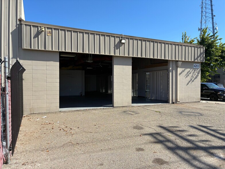 More Photos Of 4203 Coronado Ave, Stockton Warehouse For Lease