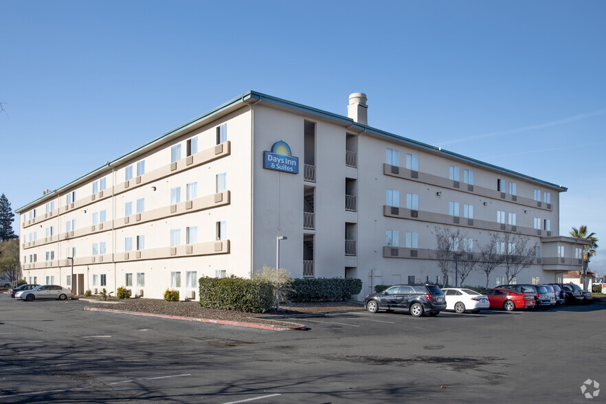 Primary Photo Of 3240 Mather Field Rd, Rancho Cordova Hotel For Sale