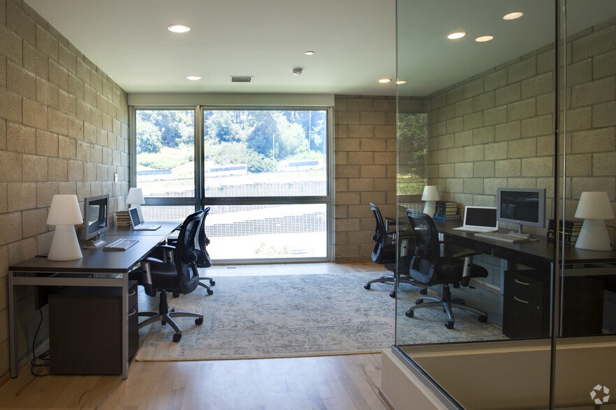 More Photos Of 3450 Cahuenga Blvd W, Los Angeles Office Residential For Lease