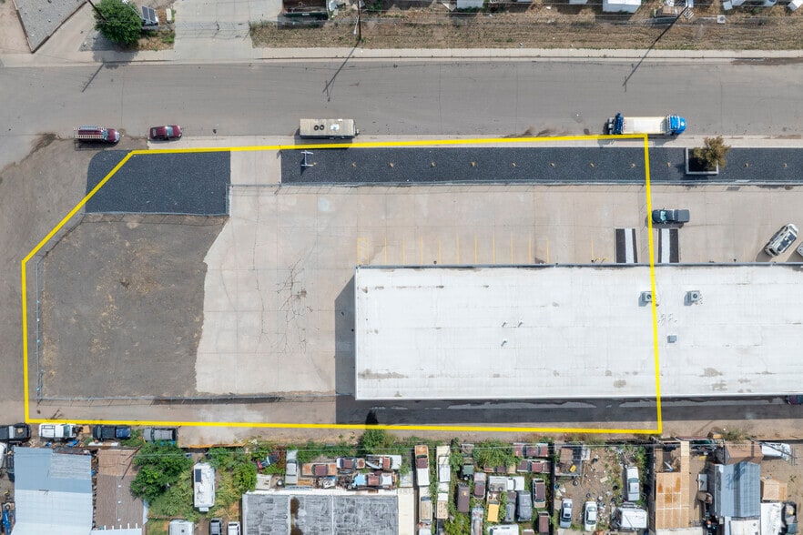 More Photos Of 5347-5353 Sherman St, Denver Warehouse For Lease