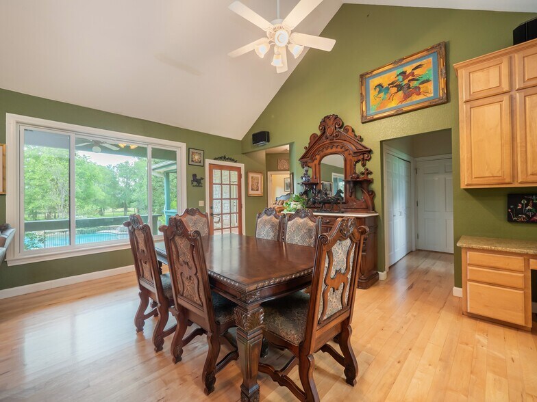 More Photos Of 13511 Carpenter Ln, Manchaca Land For Sale
