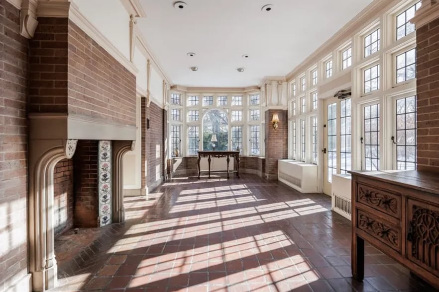 More Photos Of 935 East Ave, Rochester Office For Sale