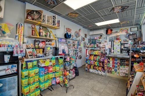 More Photos Of 14 Rue Langlois, Granby Service Station For Sale