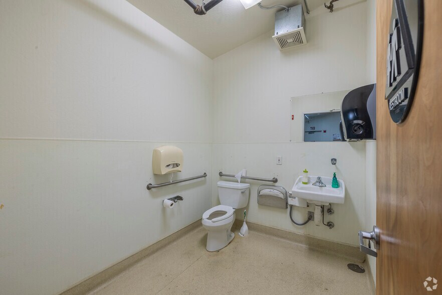 More Photos Of 42011 Boscell Rd, Fremont Land For Lease