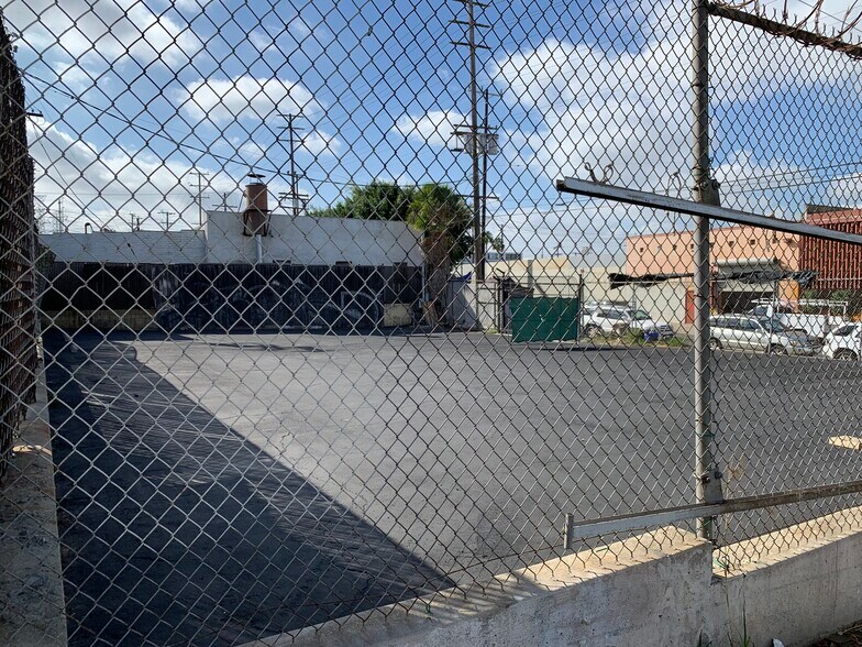 More Photos Of 3436-3442 E 14th St, Los Angeles Manufacturing For Sale