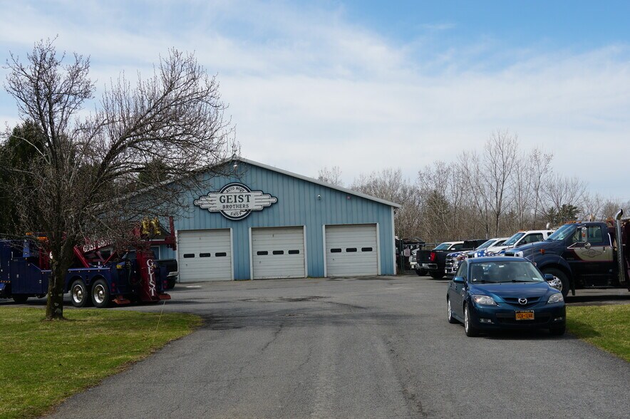 More Photos Of 43 Frontage Rd, Glenmont Auto Repair For Sale