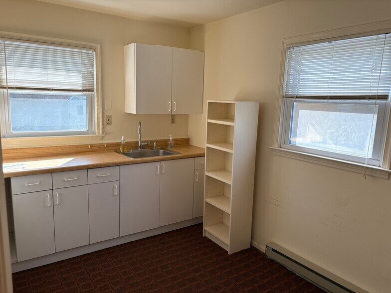 More Photos Of 470 State Route 79, Morganville Medical For Lease