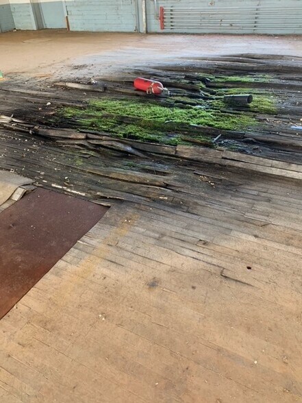 More Photos Of 36 Railroad Ave, Frewsburg Manufacturing For Lease