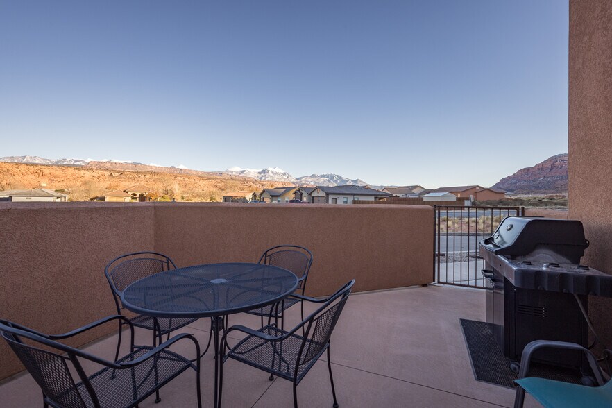 More Photos Of 3862 Desert Willow #9-A1 cir, Moab Specialty For Sale