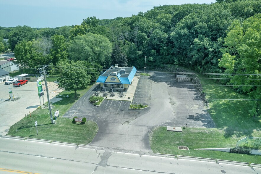 More Photos Of 6115 US Highway 51, McFarland Fast Food For Sale